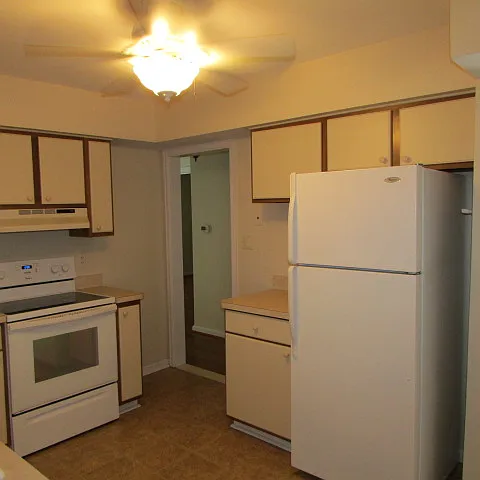 25316 Culver St — Photo 6