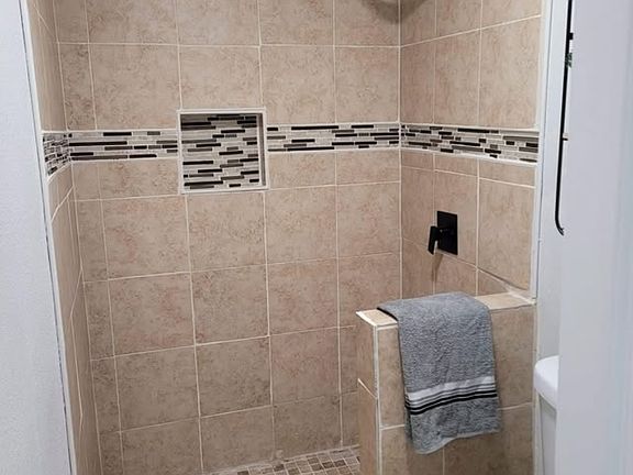 3rd image of 6806 Citrus St #1