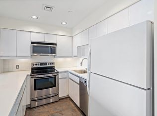 100 Shearwater Ct E APT 64, Jersey City, NJ 07305