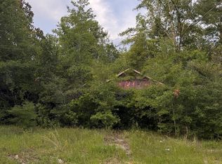 879 Bethlehem Rd, Jesup, GA 31546