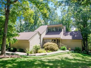 722 Sycamore Ct, Eden, NC 27288