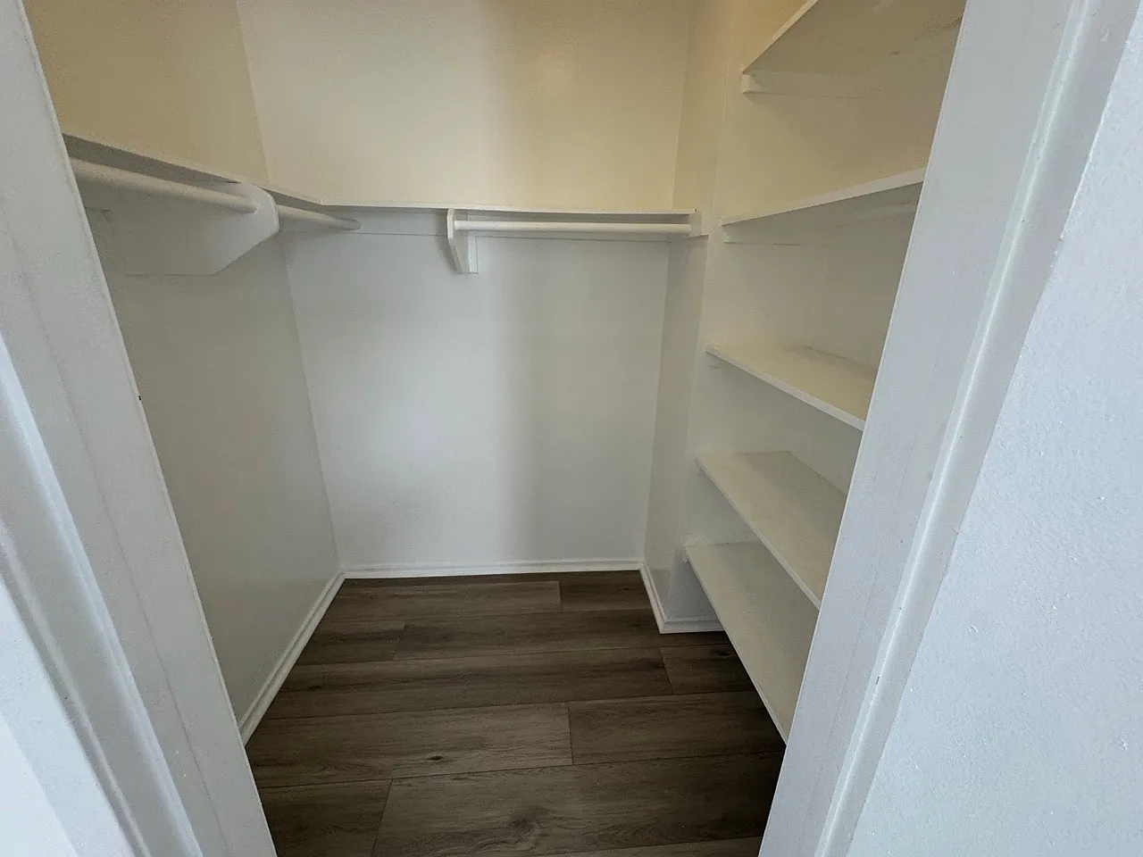 3 bed, 1600 sqft, $3,100 — Photo 3