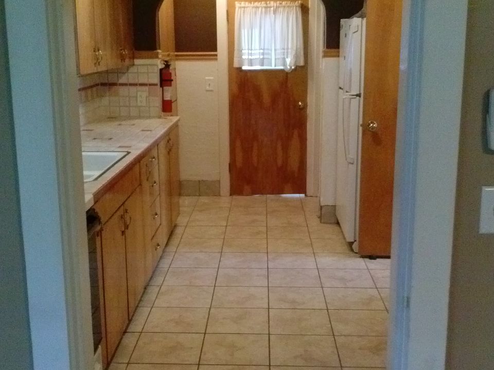 2nd image of 291 8th St