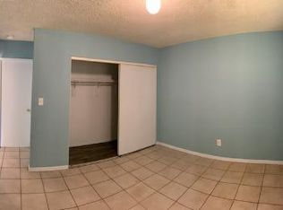 1357 W Stoneridge Ct APT 5, Ontario, CA 91762