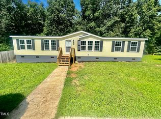 6611 Clearwater Dr, Oxford, NC 27565