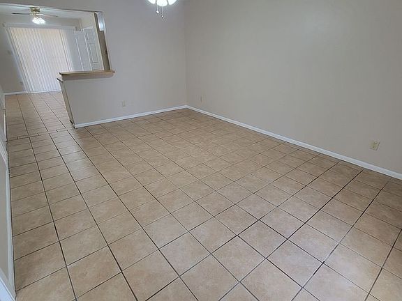 2nd image of 715B Vassar Ct