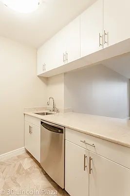 Rented by Milford Management | media 41