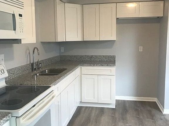 4th image of 1033 N Brunnell Pkwy #770FEC378