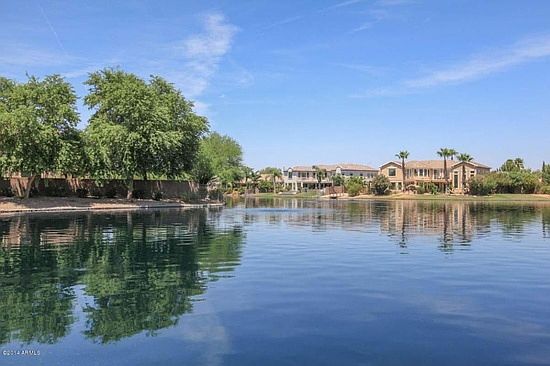 Lake View at Entry 