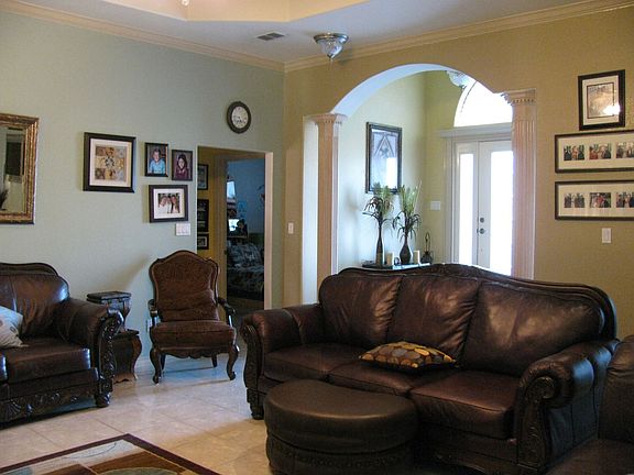 3rd image of 1708 Northwood Dr