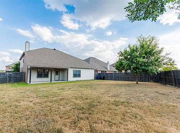 5th image of 2919 Thistlewood Dr
