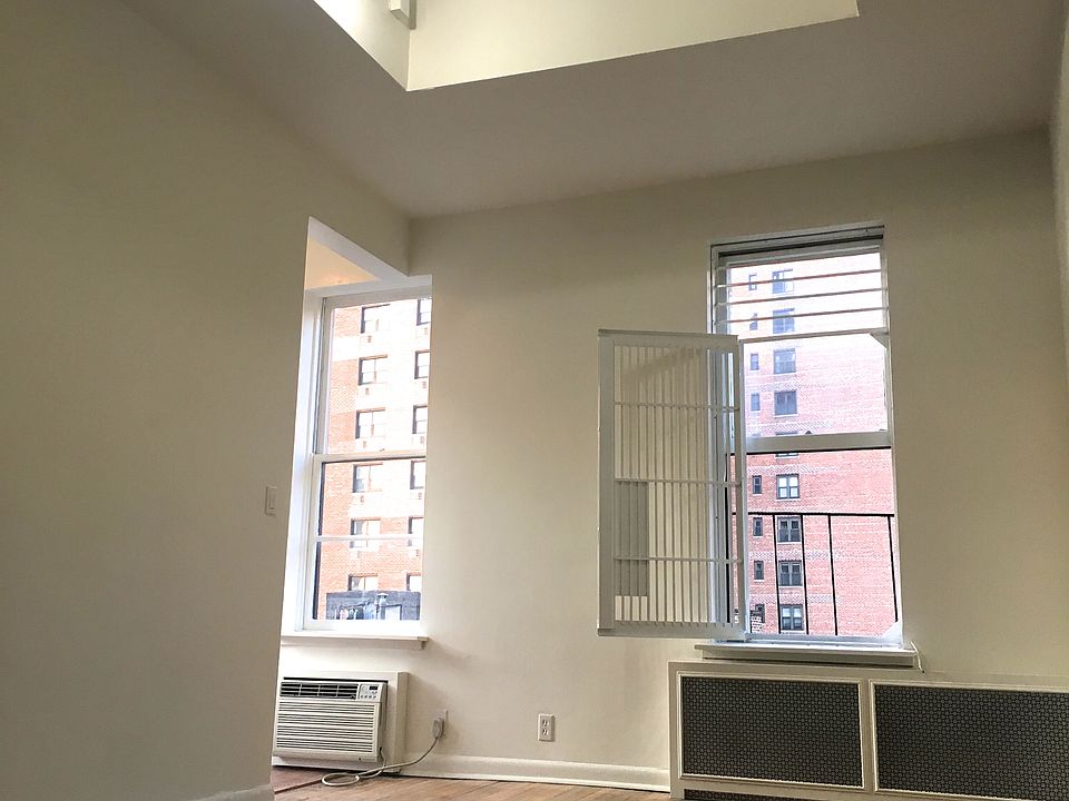 1st image of 259 W 12th St APT 6C