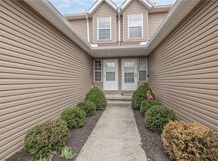 1401 Colony Dr, Streetsboro, OH