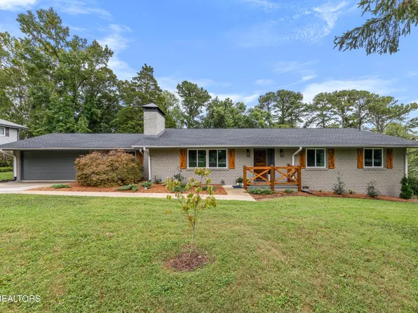 8232 Corteland Dr, Knoxville, TN 37909