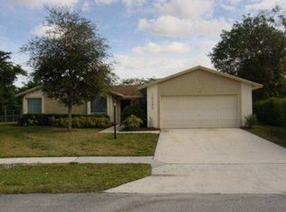 10430 Sleepy Brook Way, Boca Raton, FL 33428