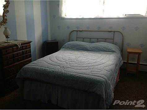 3rd image of 436 Glen Dr