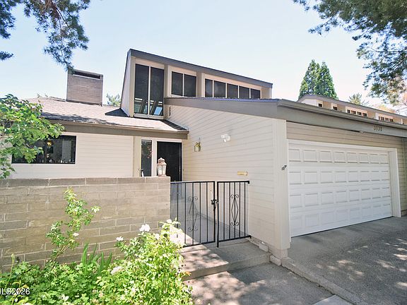 2nd image of 3930 Greenbriar Ct