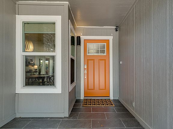 2nd image of 2202 Donna Dr