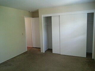3rd image of 2242 Shamrock Dr APT 4
