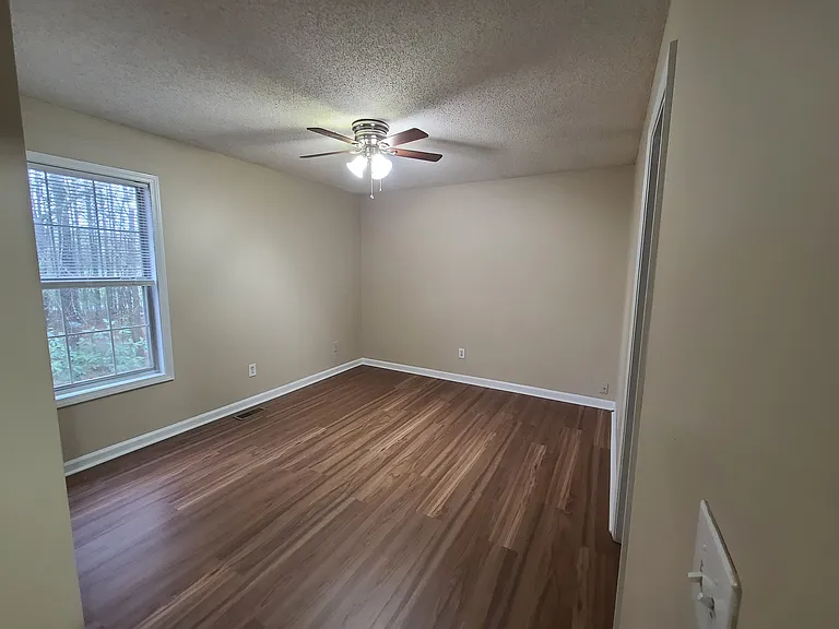 9 Magnolia Pl — Photo 11