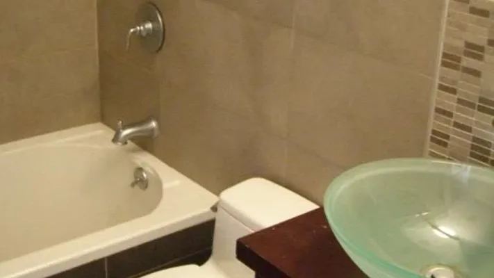 Rented by Nooklyn NYC LLC | media 34