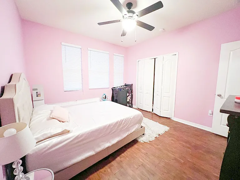 402 Rock Springs Cir — Photo 27