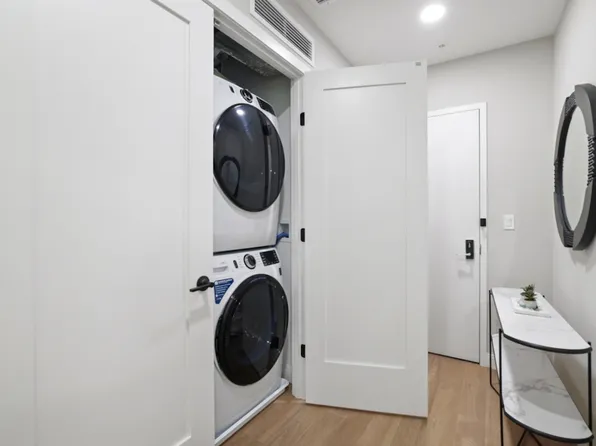 5 Port Imperial Boulevard image 24 of 108