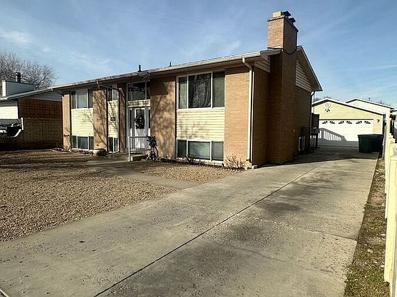 3rd image of 1416 W Harris Ave Unit 2