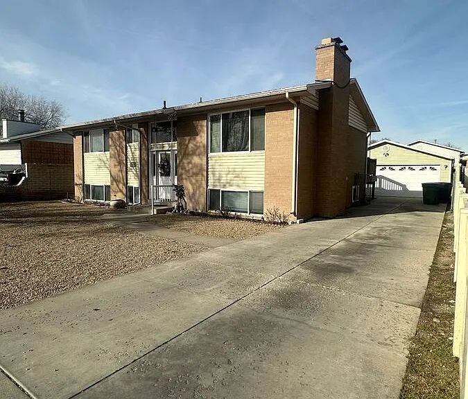 1416 W Harris Ave #2 — Photo 3