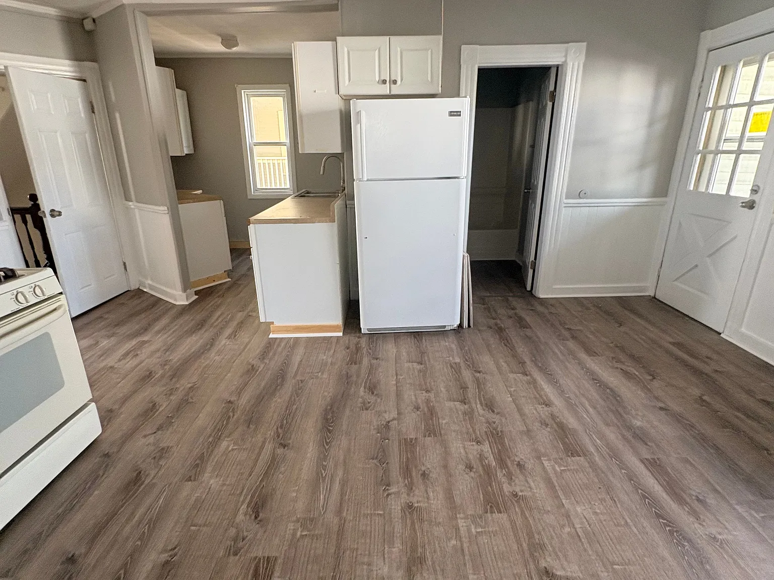 3 bed, $2,000 — Photo 1