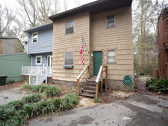 5th image of 1746 Beechwood Cir N