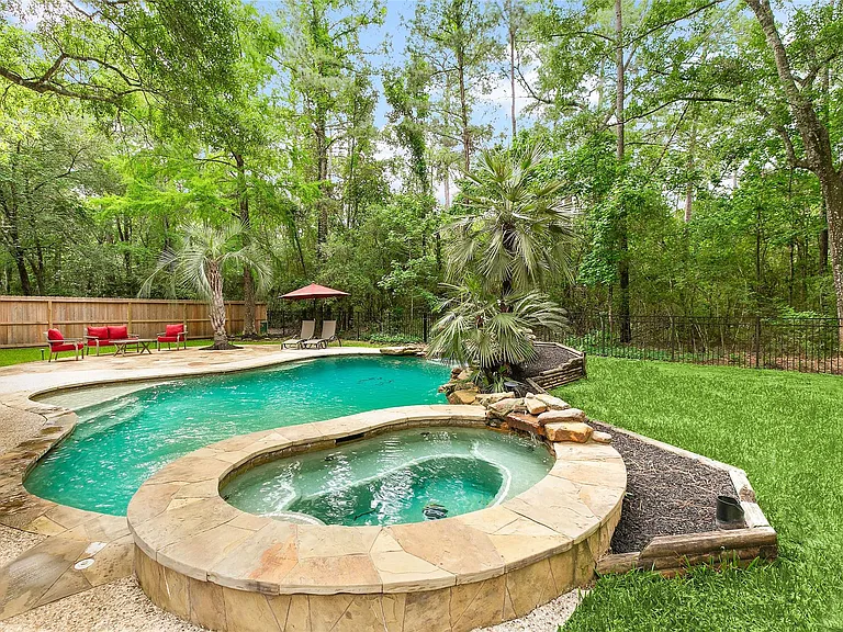 71 E Sterling Pond Cir — Photo 4