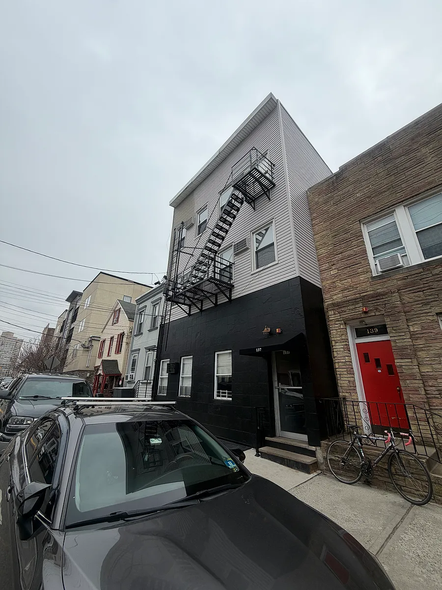 Building Photo - 137 70th St #1A