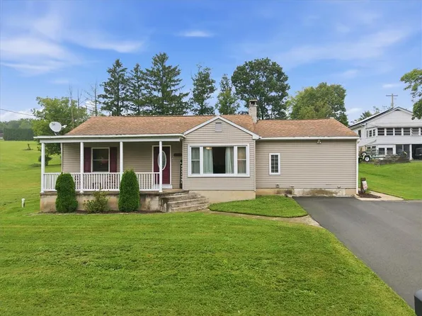 364 Mahoning Dr E, Lehighton, PA 18235