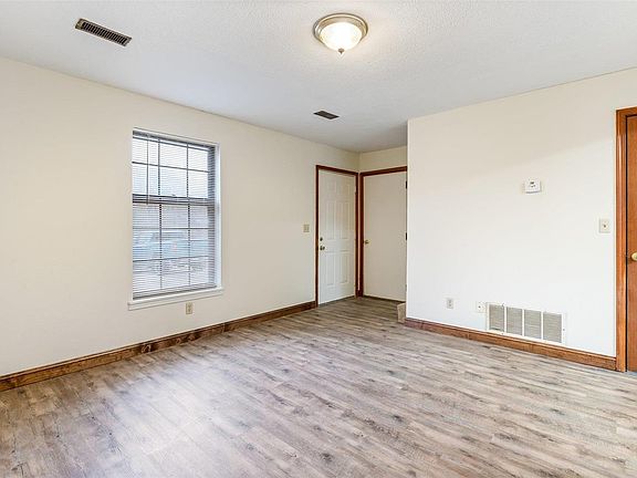 5th image of 303 National St
