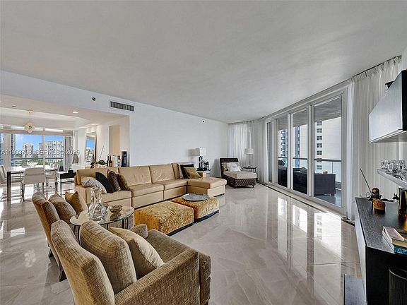4th image of 7000 Island Blvd APT 1207