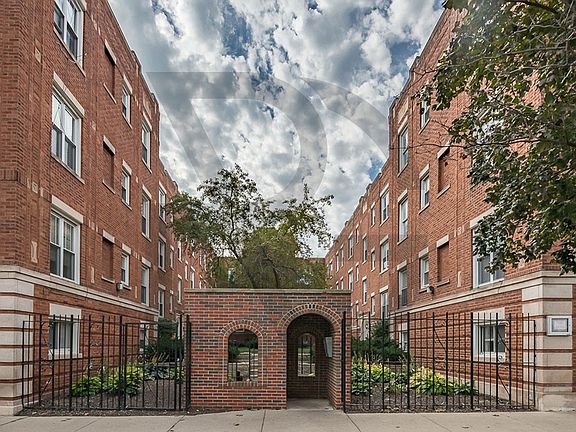 5th image of 947 W Cornelia Ave #3455-GDN