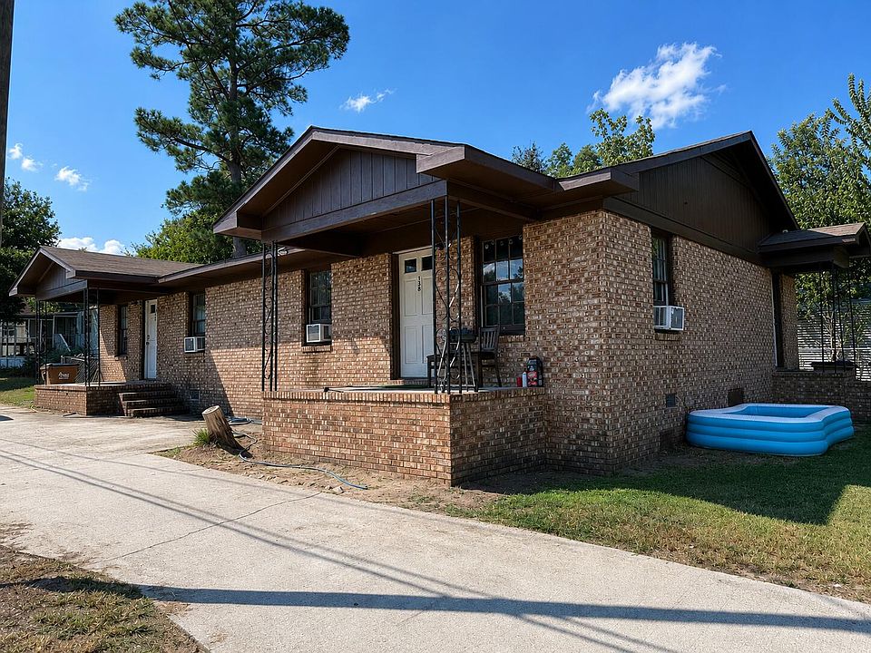 1st image of 138 Dunbar St