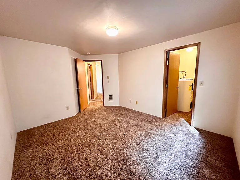 808 Juniper Ave — Photo 16