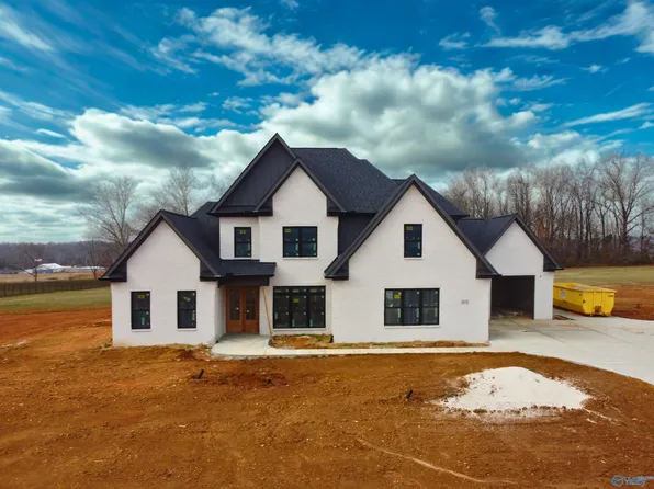 118 Sydney School Way, Hazel Green, AL 35750