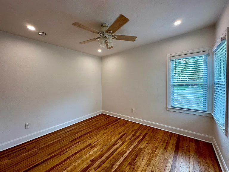 415 N Lincoln Ave — Photo 12
