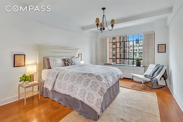 Sold by Compass | media 19