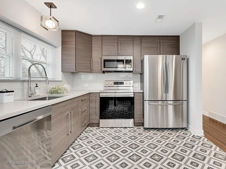 510 Forest Ave — Photo 8