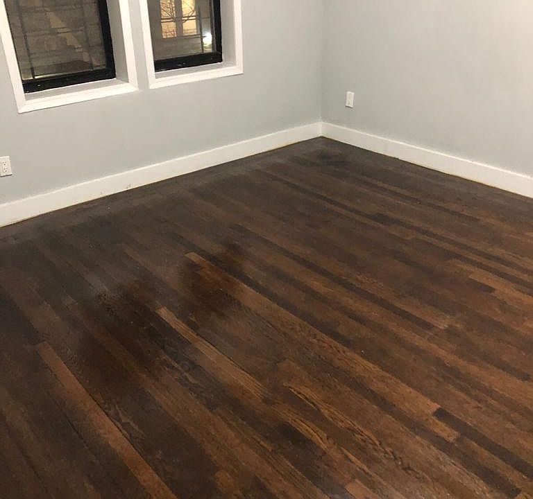 2nd image of 1190 Shakespeare Ave