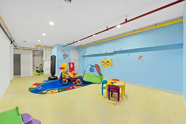 Rented by Corcoran | media 16