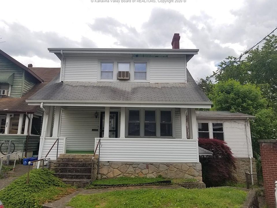 1st image of 207 Lovell Dr
