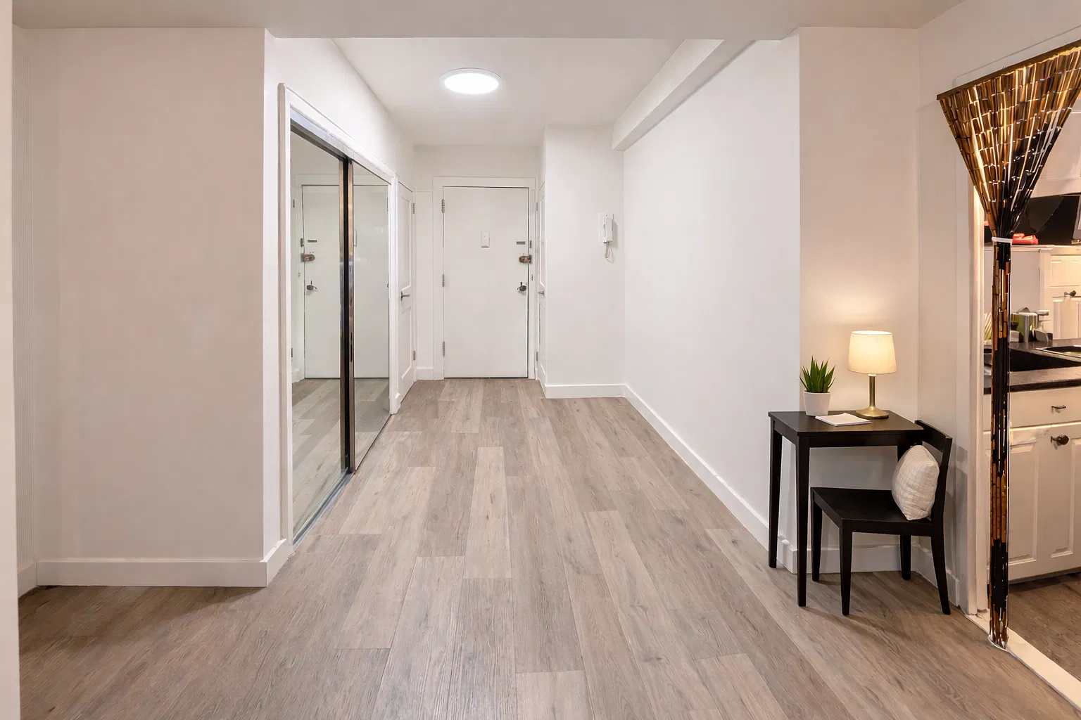 333 East 46th Street — Photo 4