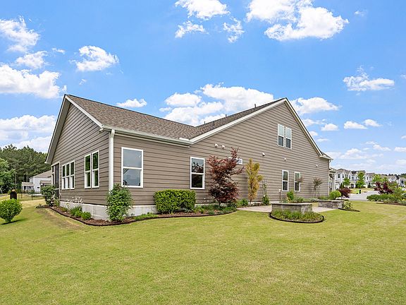 4th image of 3601 Woodland Oaks Dr