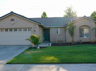 1927 Rawson Ave, Sanger, CA 93657