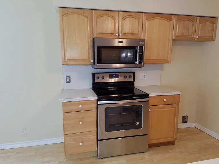 1805 Sharon Dr — Photo 7